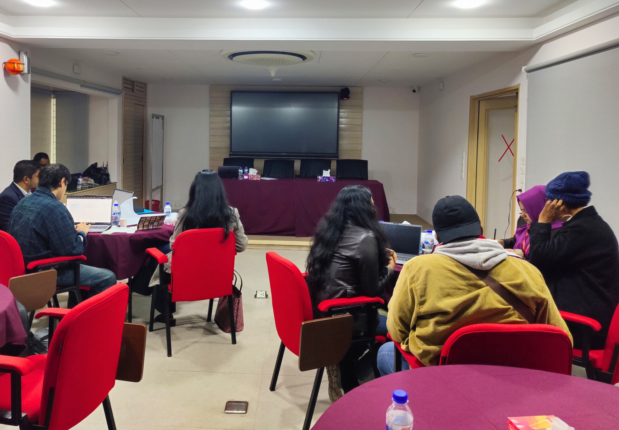 Digitally Right Conducts Digital Safety Trainings for Election Observers